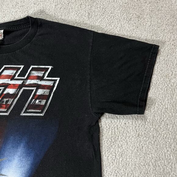 Kiss T Shirt Mens L Freedom To Rock Tour Concert Band Short Sleeve Music 2016 - Picture 6 of 13